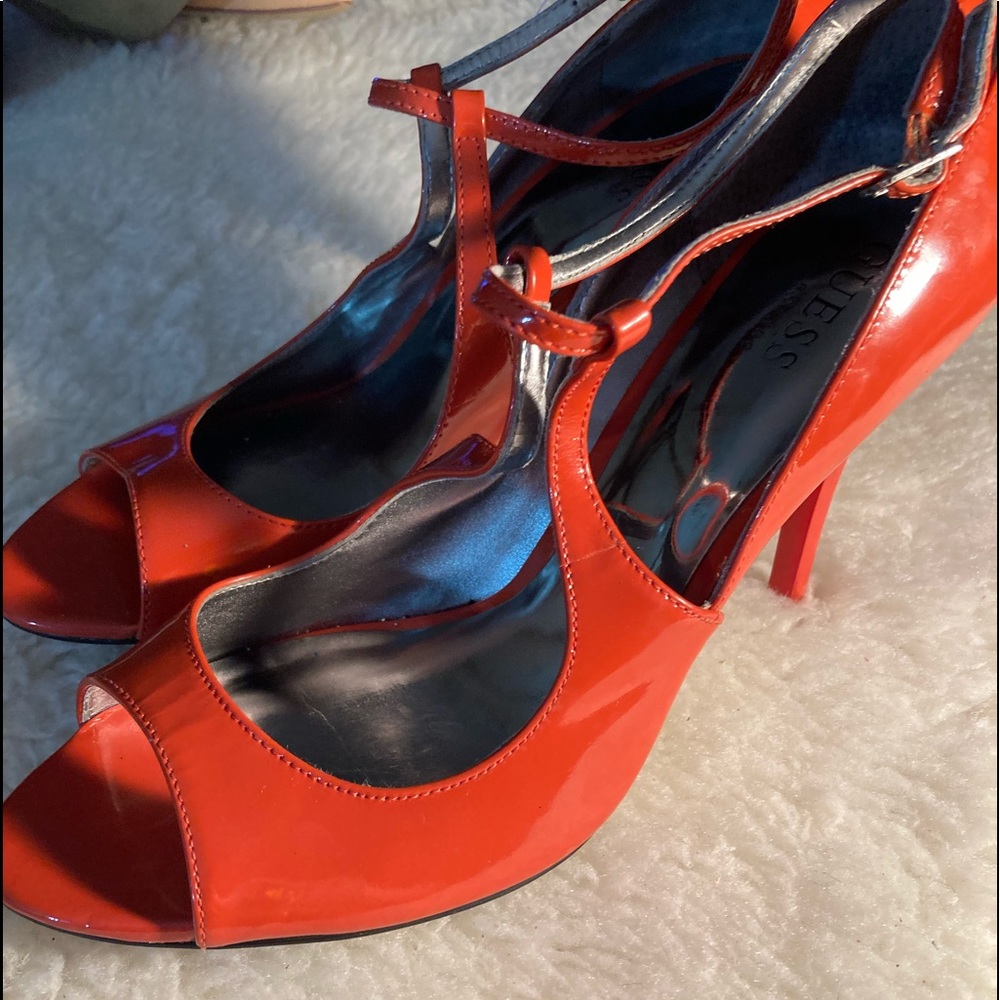 Guess high heels size 8.5 4.5 inch heel cherry orange sexy!